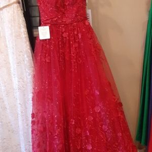 Red Ball gown size 20